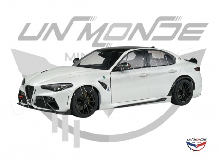 Alfa Romeo Giulia GTA White 2022