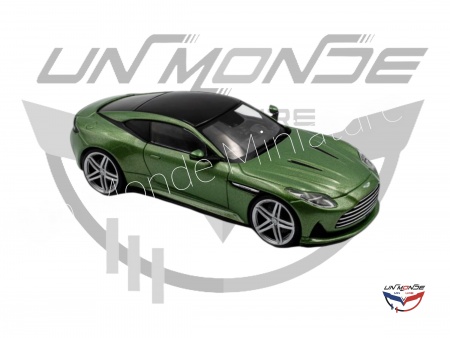 Aston Martin DB12 2023 Iridescent Emerald