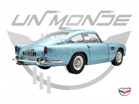 Aston Martin DB5 1964 Light Blue Metallic