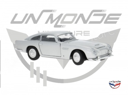 Aston Martin DB5 1964 Silver