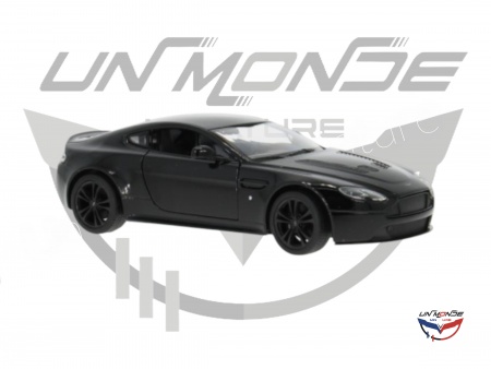 Aston Martin Vantage Black