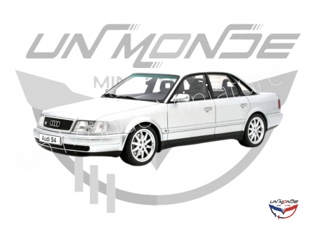Audi S4 C4 4.2 V8 C6 1993 Crystal Silver