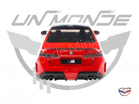 BMW M5 2025 Fire Red