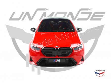 BMW M5 2025 Fire Red