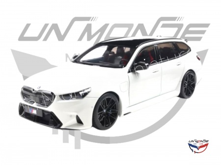 BMW M5 Touring Alpine 2025 White Solido