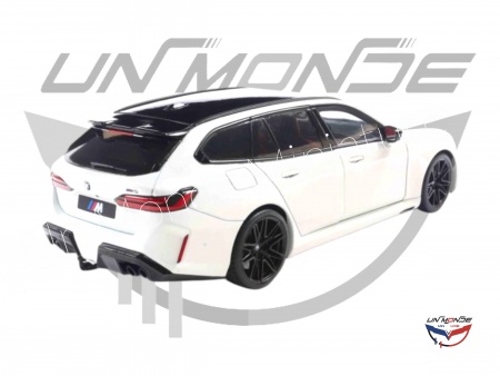 BMW M5 Touring Alpine 2025 White Solido