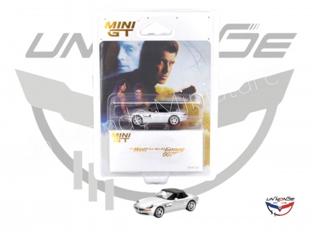 BMW Z8 German Blister Packaging The World Is Not Enough 1999