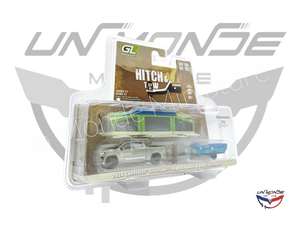 Chevrolet Silveradp High Country & Pop-Up Camper