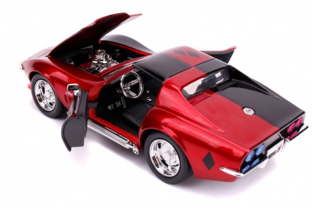 Chevy Corvette Stingray with Harley Quinn Figure