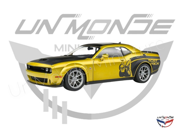 Dodge Challenger R/T Scat Pack Widebody Gold 2020