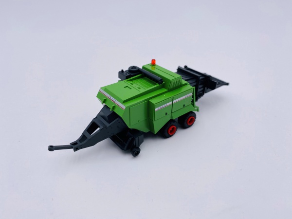 Fendt Presse  Balles Cubiques 1270