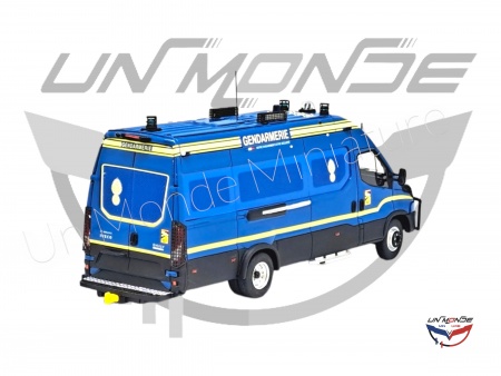 Iveco Daily Long Gruau VMG Vehicule Maintien de l\'Ordre 2022 Gendarmerie Bleu