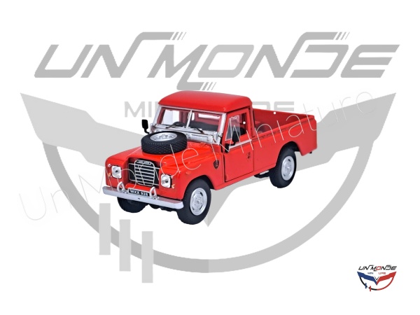 Land Rover Srie III PICK-UP Rouge