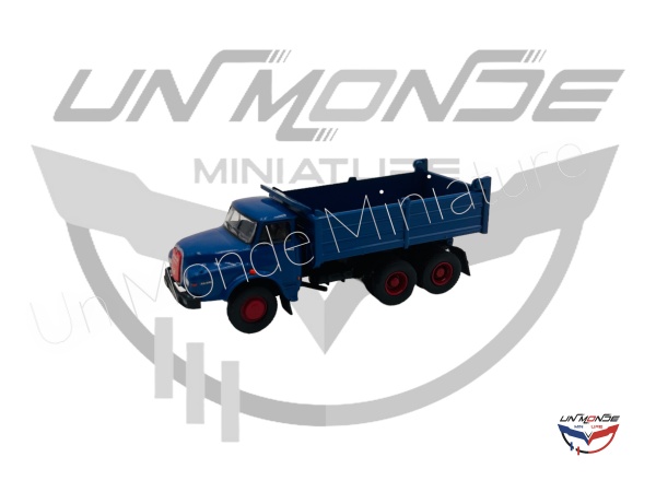 Man 26.280 Dhak Blue and Black