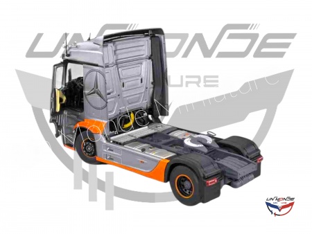 Mercedes-Benz Actros L Grand Prix 2019 Edition Silver