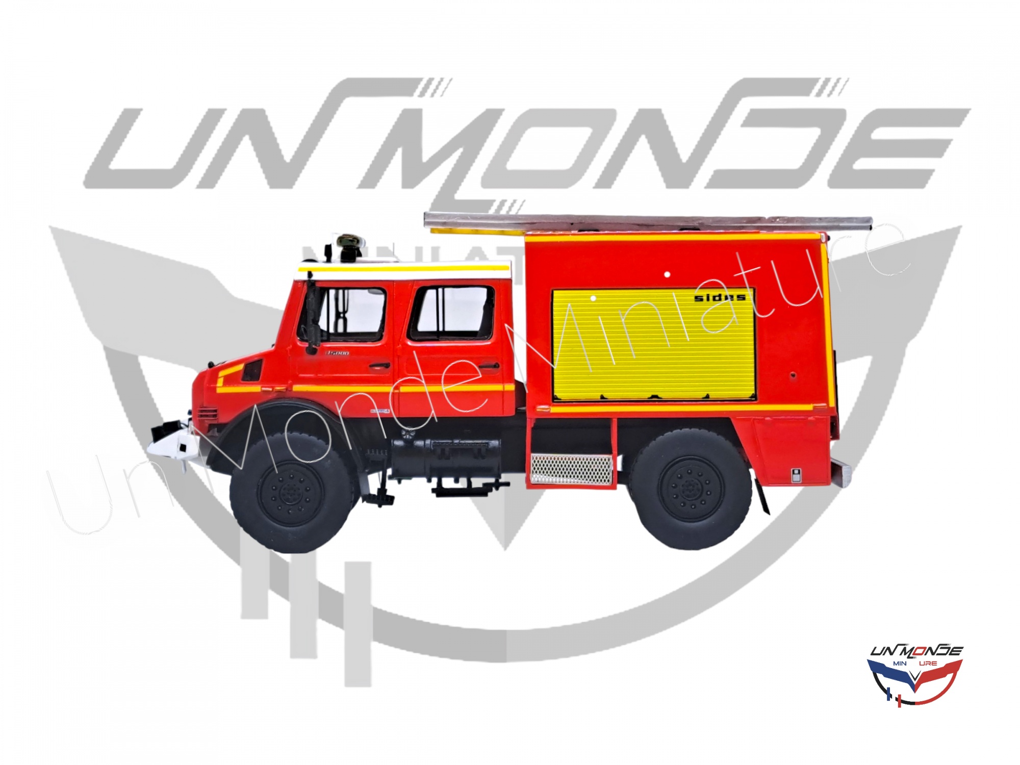 Camion de Sapeurs Pompiers MERCEDES Unimog 5023 BMPM Marins