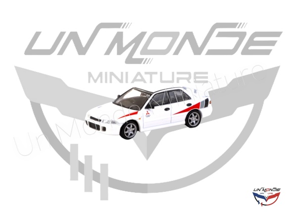 Mitsubishi Lancer RS Evolution White