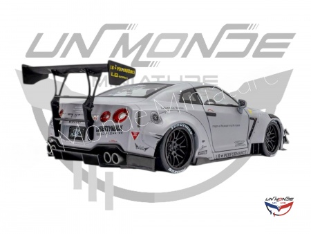 Nissan GT-R R35 With Liberty Walk Body Kit Type 2.0 Grey
