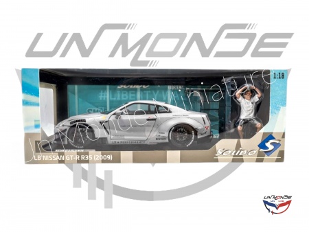 Nissan GT-R R35 With Liberty Walk Body Kit Type 2.0 Grey