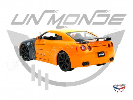 Nissan GT-R With Naruto Figure 2009
