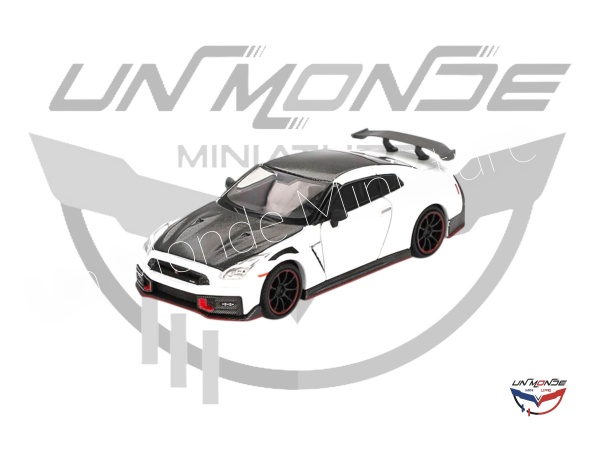 Nissan GTR 35 Nismo 2024 Brilliant White Pearl