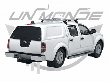 Nissan Navara Double Cabine Blanc