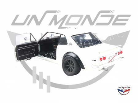 Nissan Skyline C10 Hakosuka Solido Works 1970 Pearl White