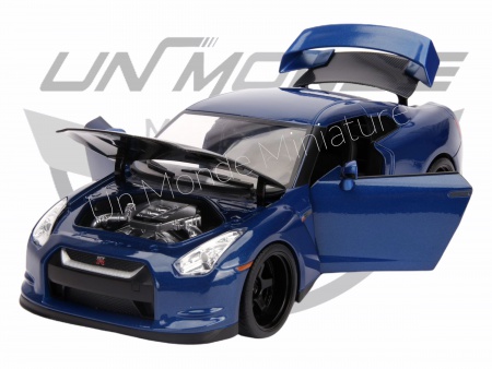 Nissan Skyline GT-R  W/Brian\'s Figure Blue