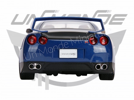 Nissan Skyline GT-R  W/Brian\'s Figure Blue