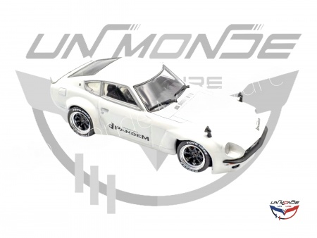Pandem 240Z 1973 White