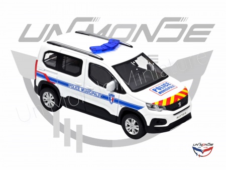 Peugeot Rifter 2019 Police Municiaple with red & yellow striping