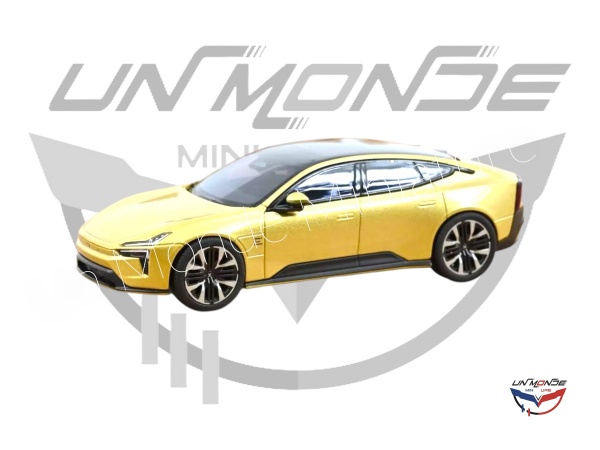 Polestar 5 2025 Gold