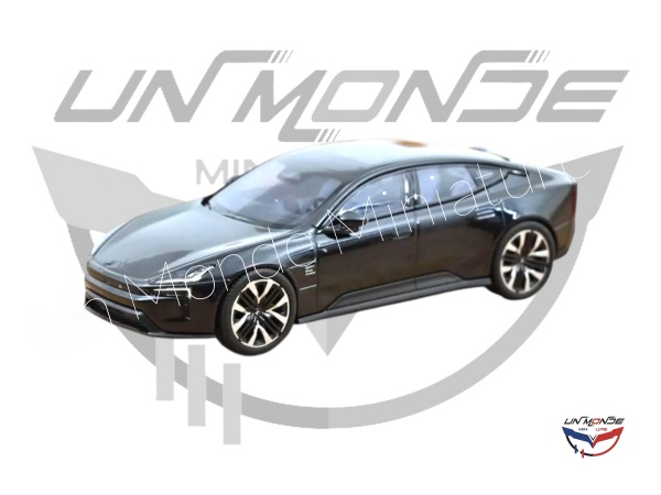 Polestar 5 2025 Space