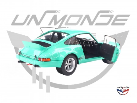 Porsche 911 1974 Iroc Mint Green