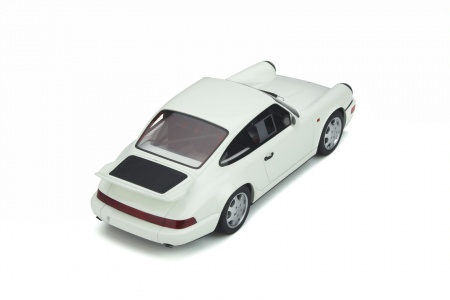 Porsche 911 Carrera 4 Lightweight Grand Prix White