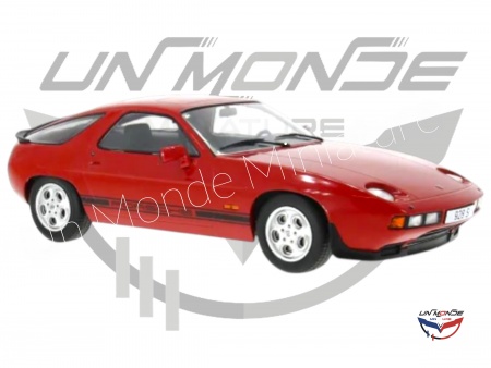 Porsche 928S 1980 Red