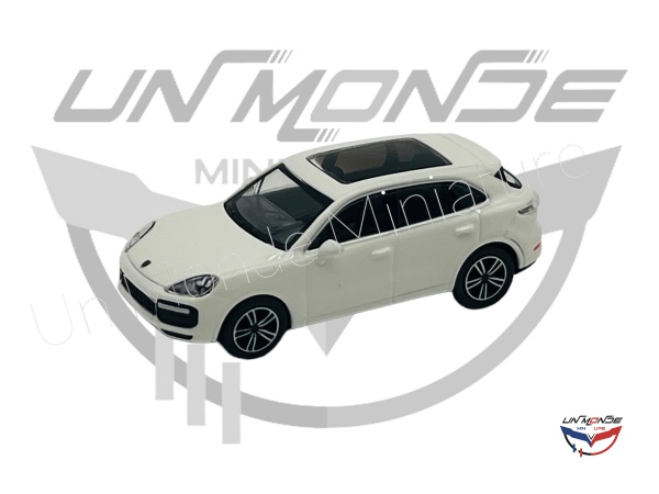 Porsche Cayenne Turbo 2017 White