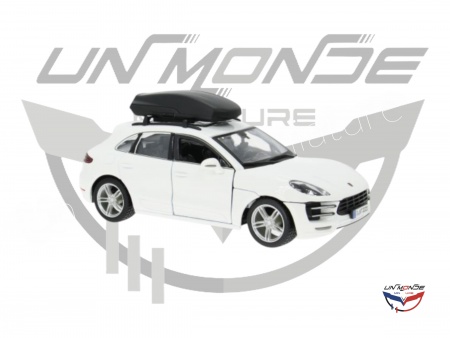Porsche Macan White