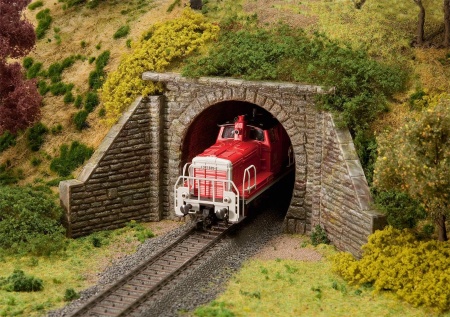 PORTAIL DE TUNNEL