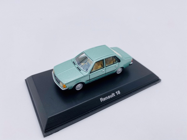 Renault 18 Vert Mtallic NEWS JUILLET 2020