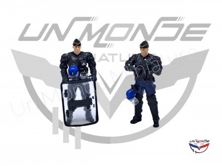 Set de 6 Figurines Gendarmes et Manifestants