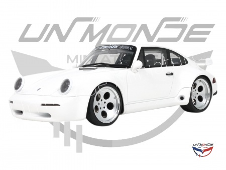 Strosek 2024 Giga White