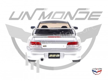Subaru Impreza 22B 1998 Silver