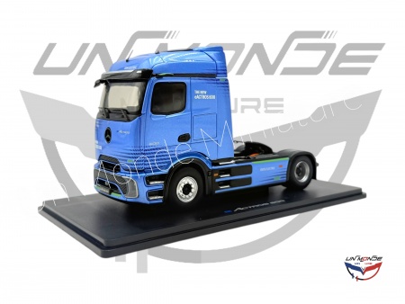 Tracteur Mercedes e Actros Bleu