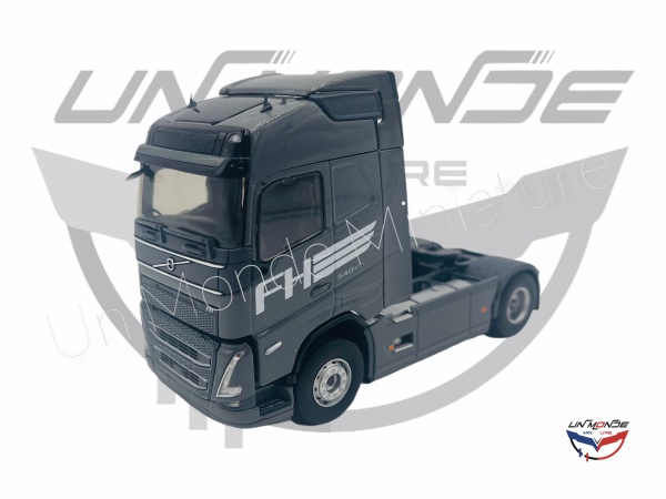 Tracteur Volvo FH2020 Grey Edition EXCLU