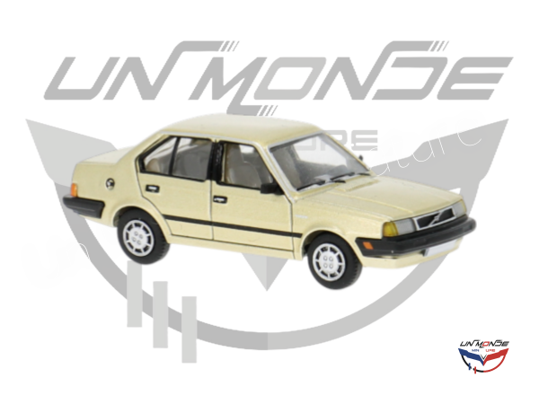 Volvo 360 beige 1985