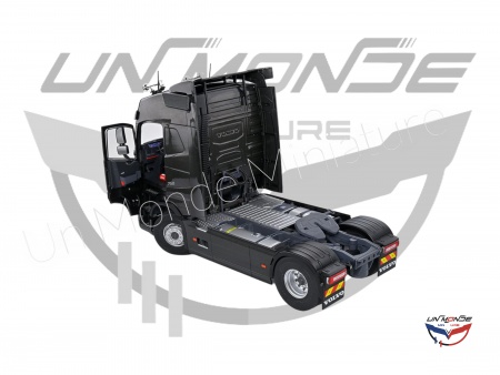 Volvo FH16 Globetrotter XL Black 2021