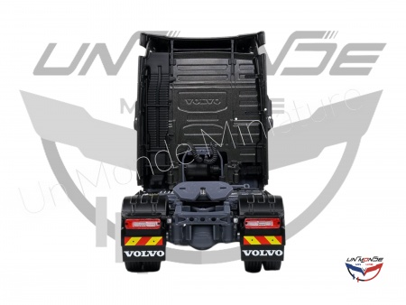 Volvo FH16 Globetrotter XL Black 2021
