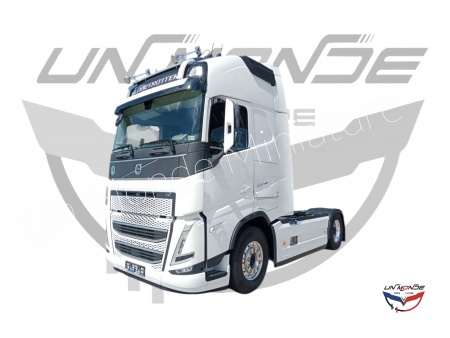 Volvo Trucks FH 2024 White