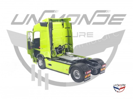 Volvo Trucks FH Globetrotter XL 2023 Neon Green